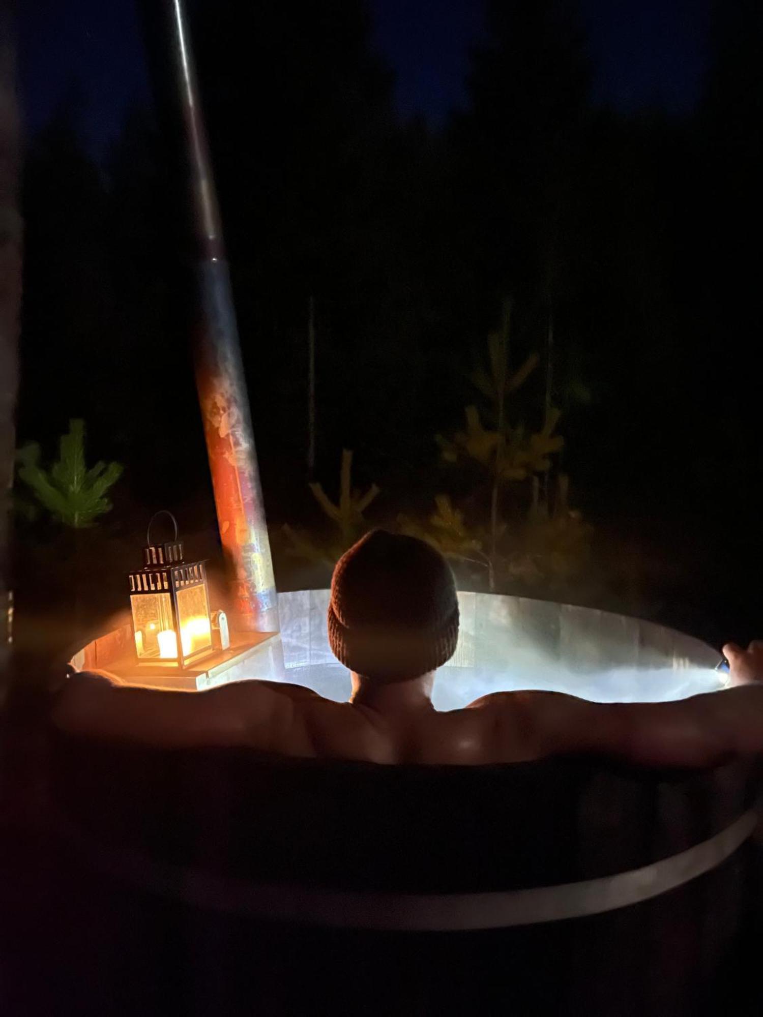 Moderne Ved Sjoen Med Badstue *